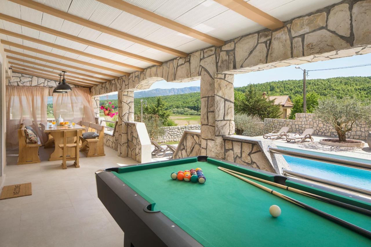 Villa Vesna With Sauna, Hot Tub Potpican Ngoại thất bức ảnh